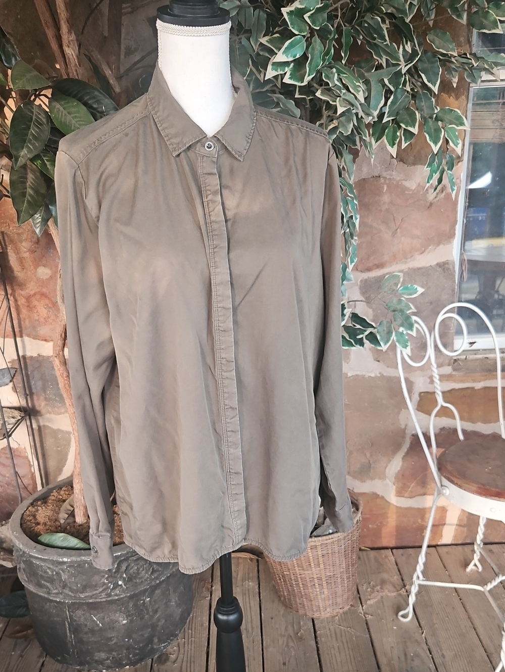Private Label Olive Button-Down Shirt